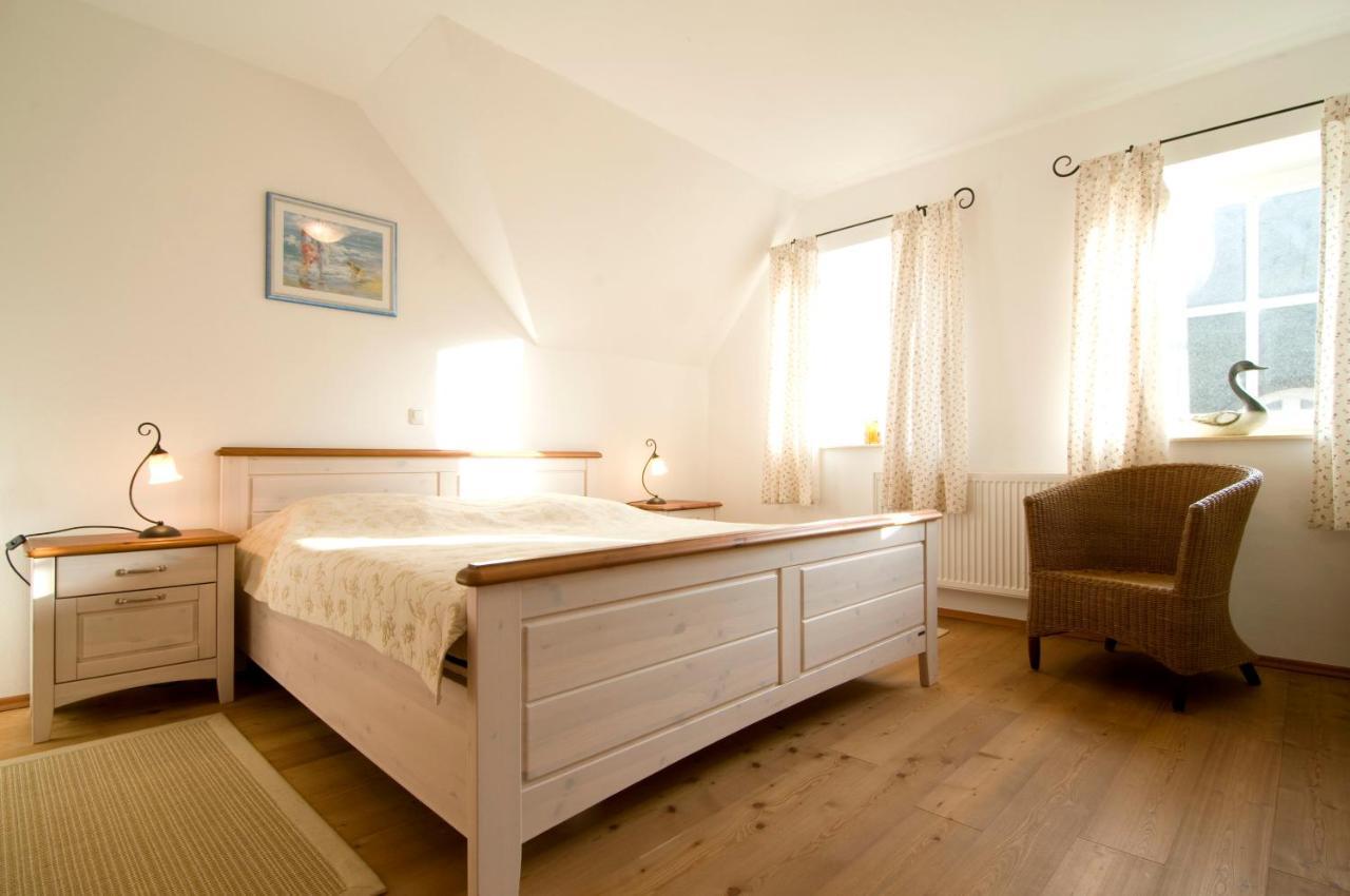 Ferienhaus Zander Mit Sauna Born Kültér fotó